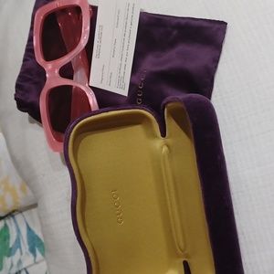 Authentic GUCCI SUNGLASSES WITH ORIGINAL PURPLE CASE ANDBAG original price 1800